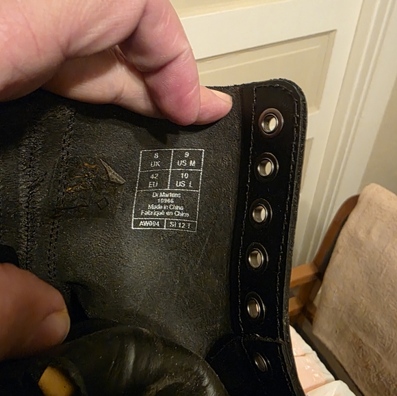 10 Eye Doc Martins - Picture 4 of 5